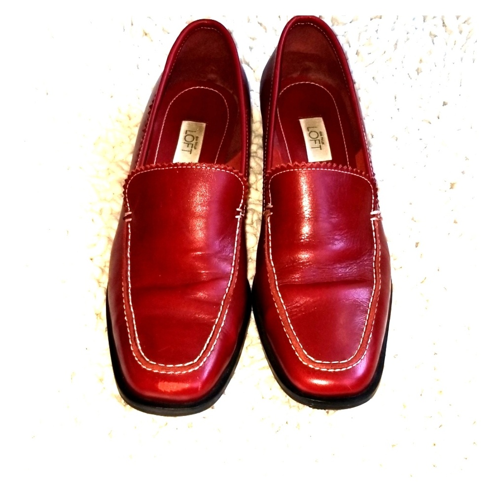 Ann Taylor loft red leather